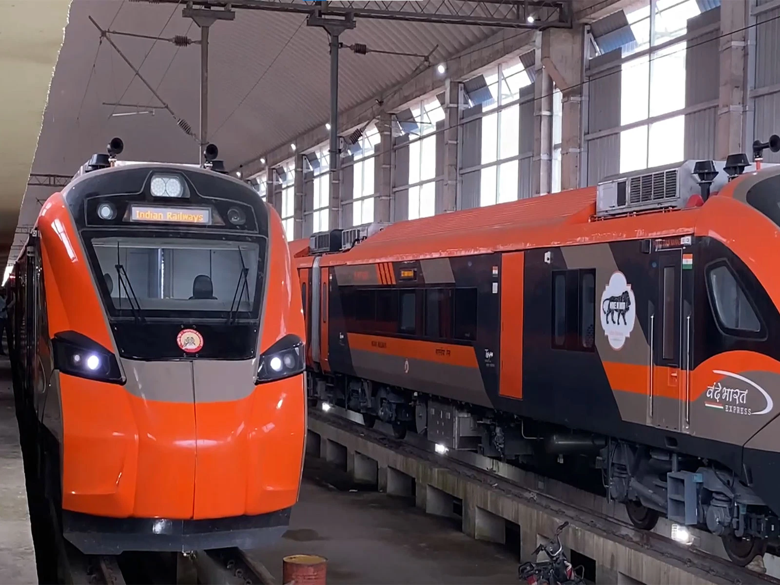 Varanasi-New Delhi Vande Bharat Sleeper to Launch Oct 31