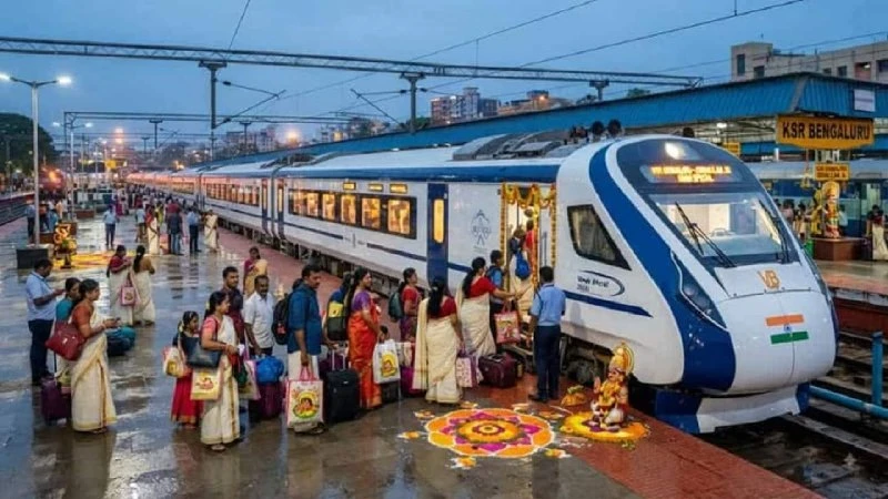 Bengaluru-Mumbai Vande Bharat Sleeper Starts Nov 1!