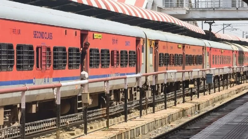 4 Trains Affected in Rajasthan: Jaisalmer-Sabarmati Diverted