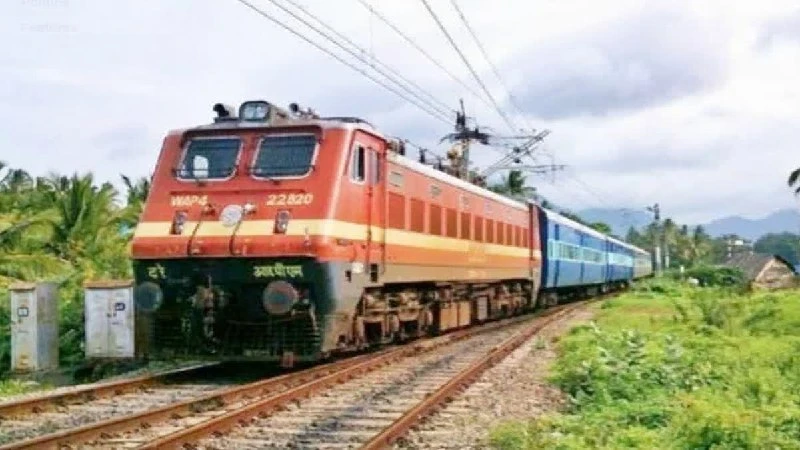 Railway S&T Strike: Employees Announce 'Tool Down' on Nov 5