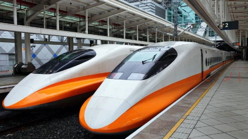 Ahmedabad Station: India's First 3-Tier Bullet Train Hub