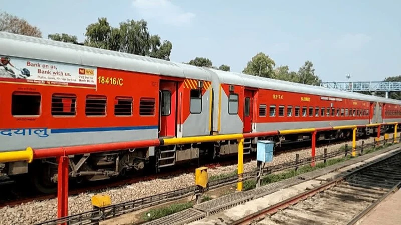 NWR Festive Boost: 15 Extra Coaches Added to 7 Train Pairs
