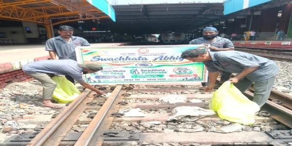 Kharagpur Rail Division Intensifies Swachhata Hi Seva 2026 Campaign
