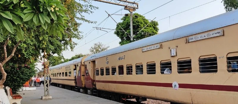 Indian Railways launches two special trains to Gaya for Pitru Paksha pilgrims