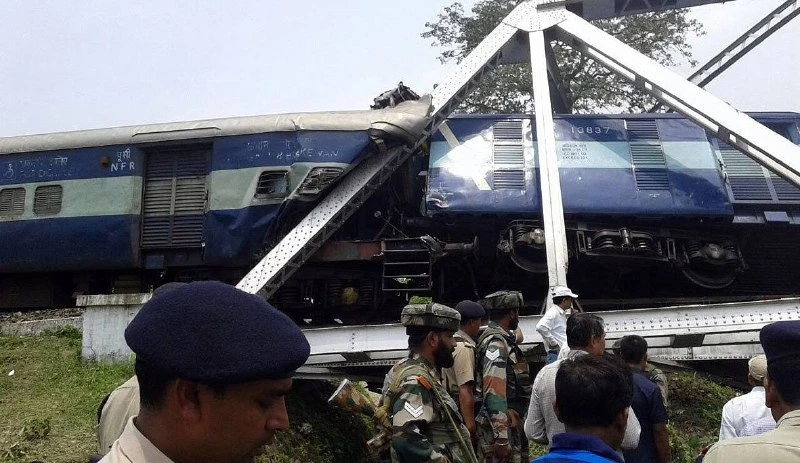 Freight Train Derailment Suspends Rail Connectivity in Lumding Badarpur Hill Section