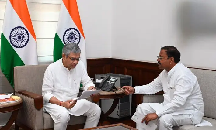 Etawah MP seeks inclusion of Phaphund station under Amrit Bharat Station Scheme