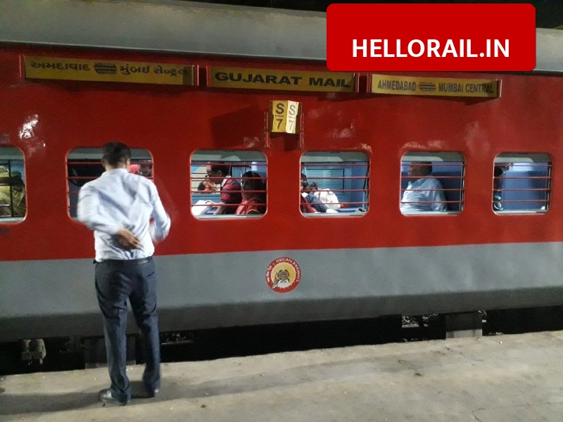 Indian Railways New Rules: General Coaches to Get AC Like Cleaning, No Extra Fee from Passengers