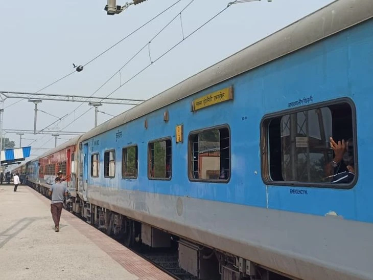 Indian Railways suspends parcel services at Delhi stations for Independence Day security