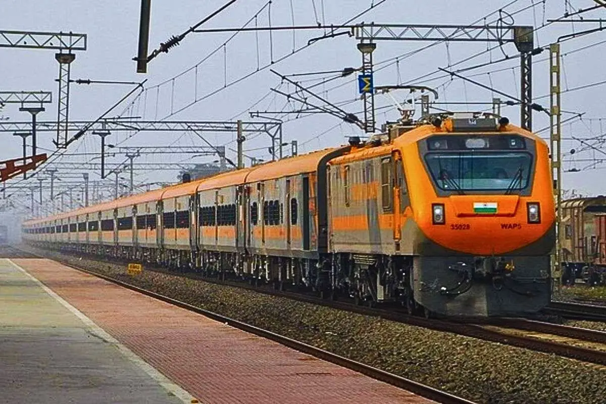 Indian Railways Launches 5 New Amrit Bharat Trains for Modern and Convenient Travel Experience Starting January 17.