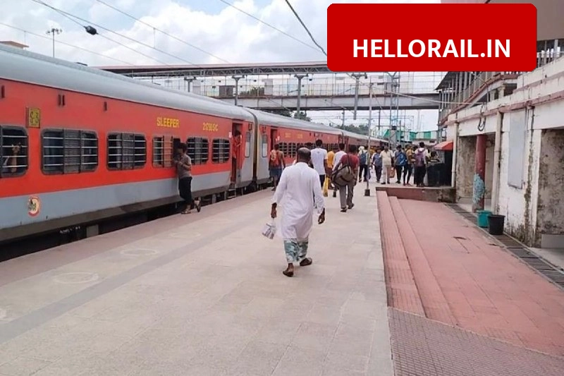 Kishanganj Railway Station: Express trains delayed up to 8 hours, check reasons and affected trains