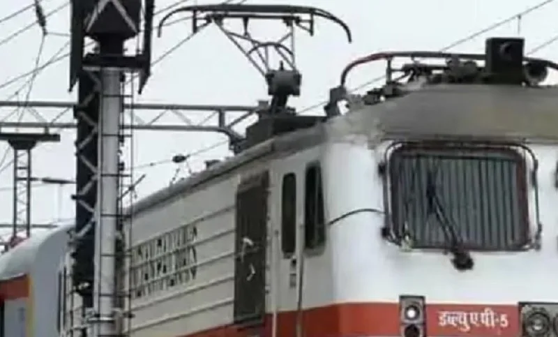 Northeast Railway Operates Special Trains and Free Shuttles for Mouni Amavasya Pilgrims in Prayagraj.