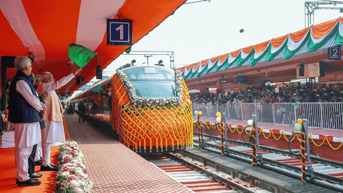 PM Modi Flags Off India’s First Vande Bharat Sleeper Train Between Malda and Guwahati Ahead of Elections.