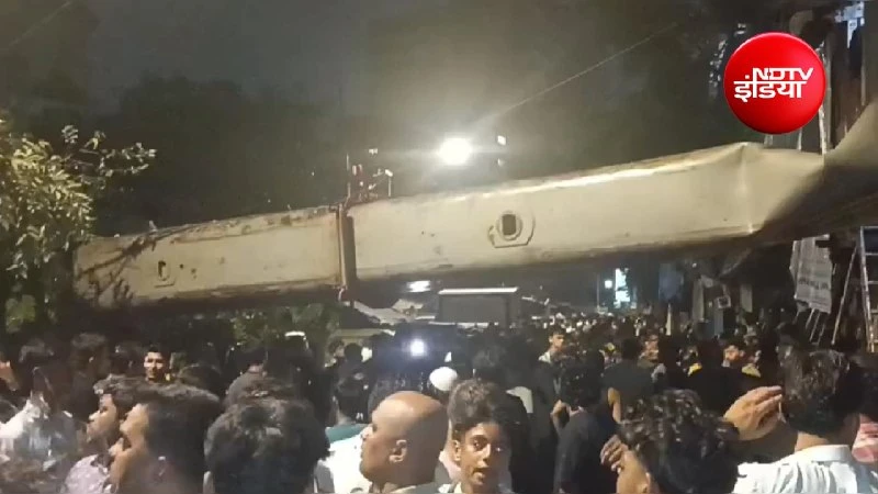 Mumbai Kurla Crane Collapse Damages Central Railway Freight Line And Homes